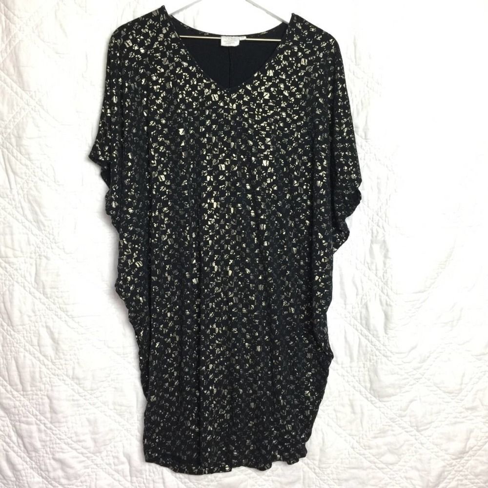 Egg by Susan Lazar Metallic Maternity Shirt